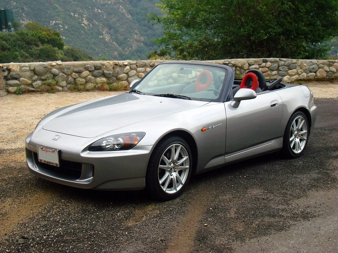 Honda S2000 motora problēmas